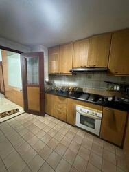 yishun-sapphire photo thumbnail #5